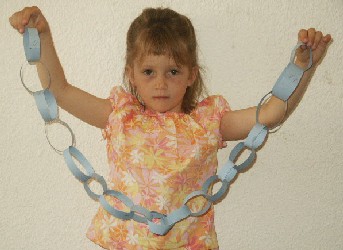 paper chain craft for kids